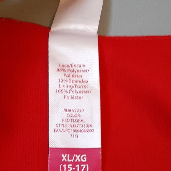 Junior no boundaries dress - Picture 10 of 11